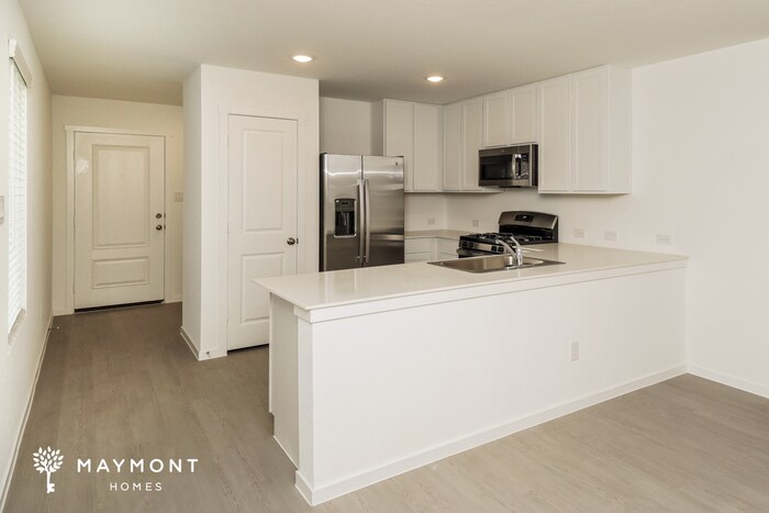 Building Photo - 10115 Gap Crk