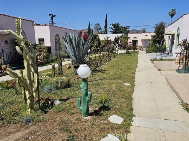 Building Photo - 1041 Normandie Ave