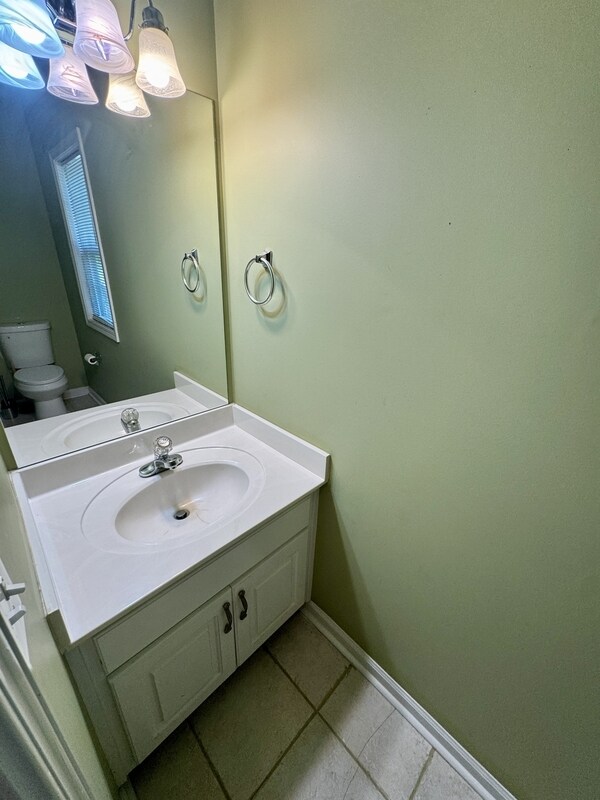 Building Photo - 431 Whitewater Tr