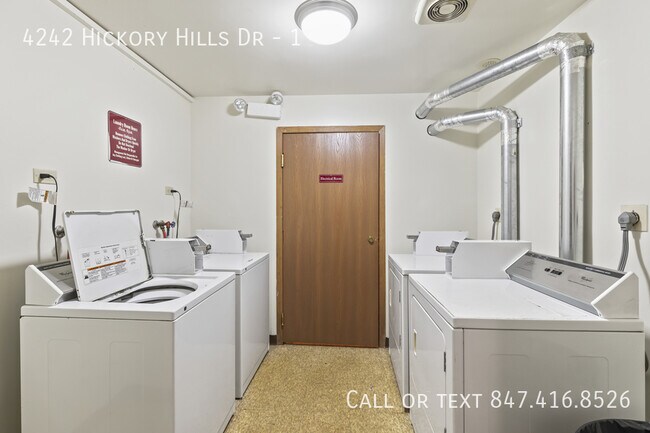 Building Photo - 4242 Hickory Hills Dr
