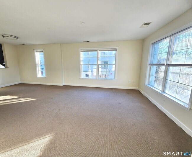 Building Photo - 70 Merrell Ave