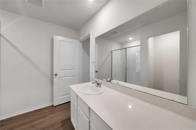 Building Photo - 501 Yellow Rose Rd