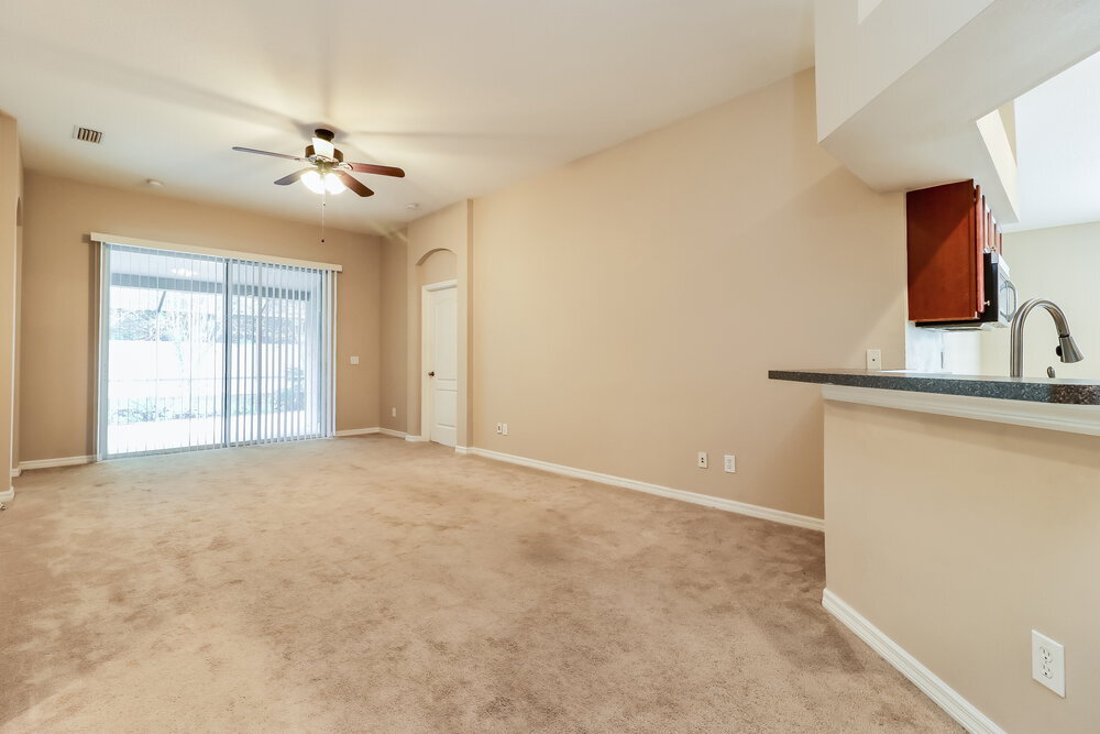 Building Photo - 7602 Citrus Blossom Dr