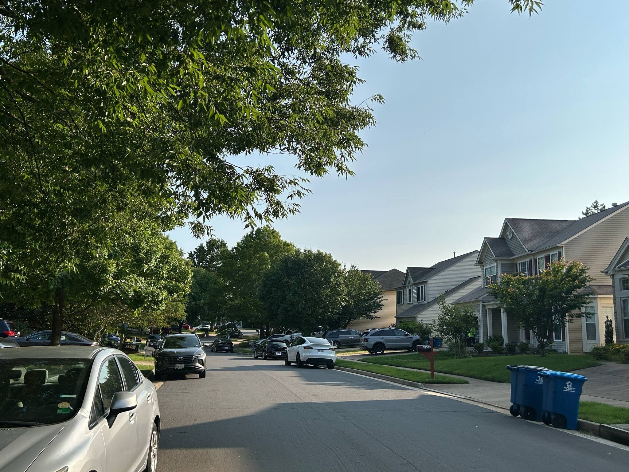 Street - 5556 Village Center Dr