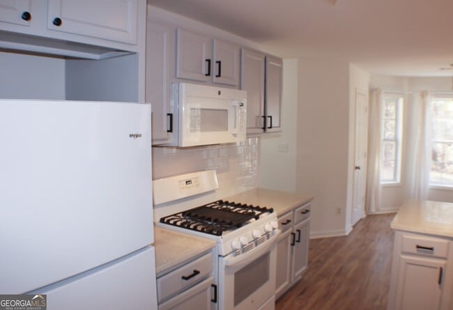 Building Photo - 1060 Grace Dr