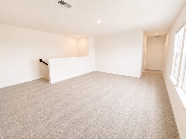 Building Photo - 7807 Acqua Pulita Ln