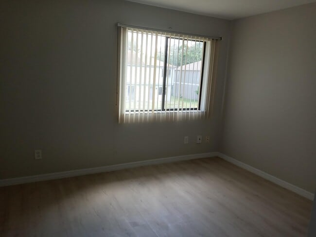 Building Photo - 12142 Pepperdine Pl