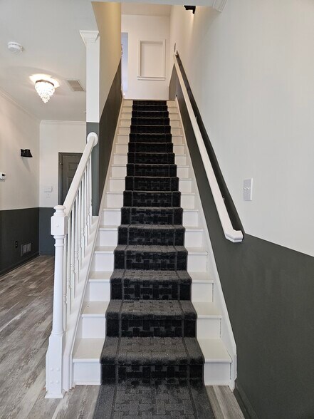 Building Photo - 4361 Grove Field Park NW