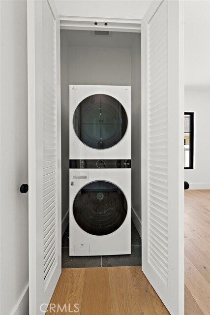 Building Photo - 1700 Port Manleigh Cir