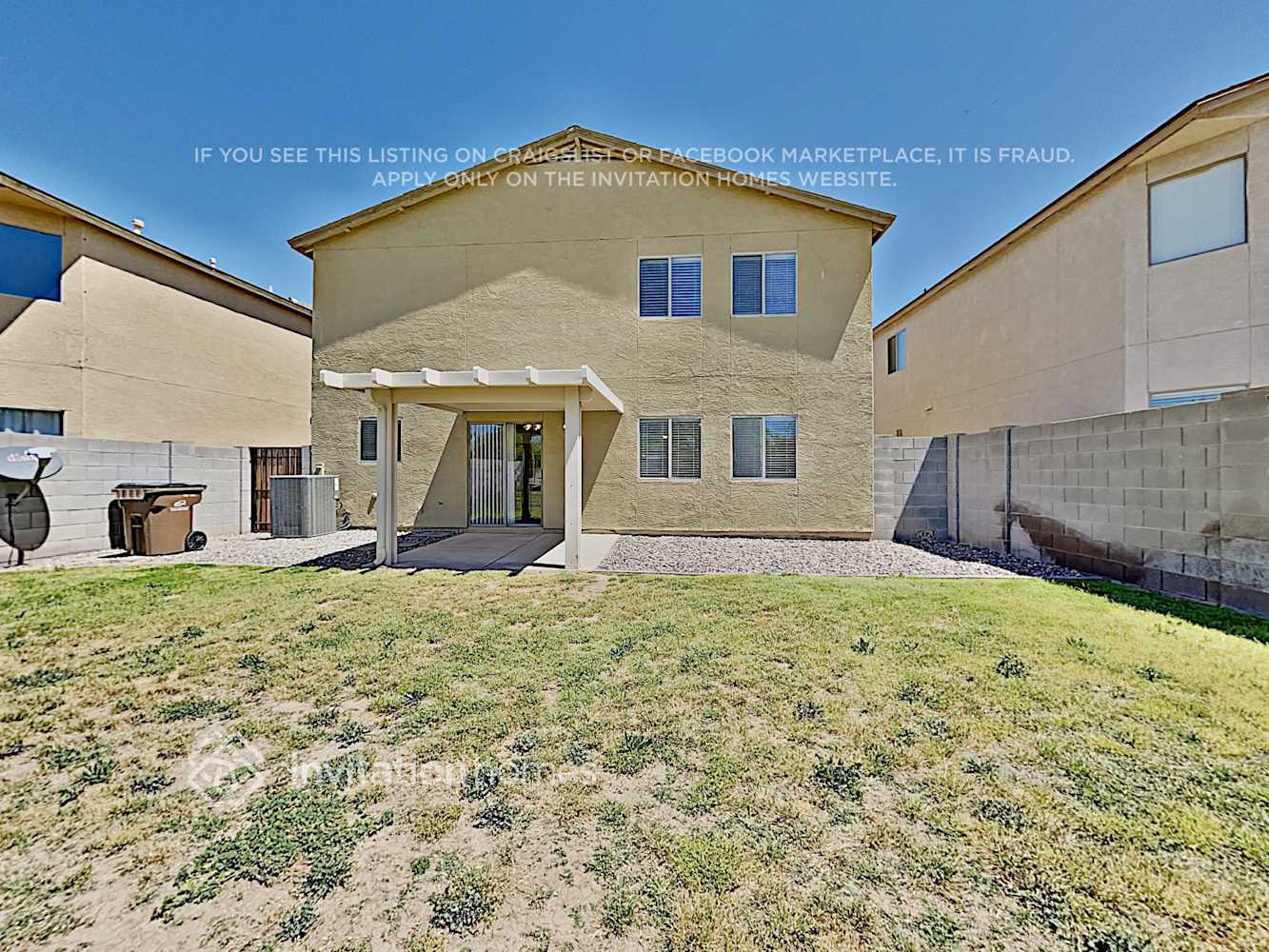 Building Photo - 30546 N Honeysuckle Dr