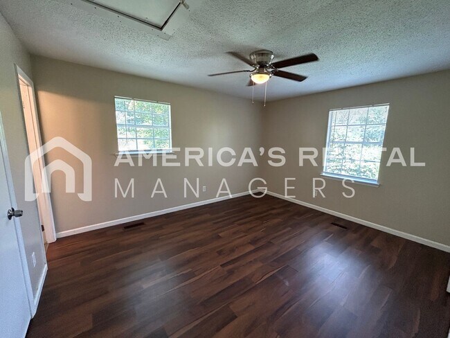 Building Photo - MOVE IN SPECIAL!!! - Home for rent in Pinson! Available to View Now! Sign a 13-month lease by 7/3...