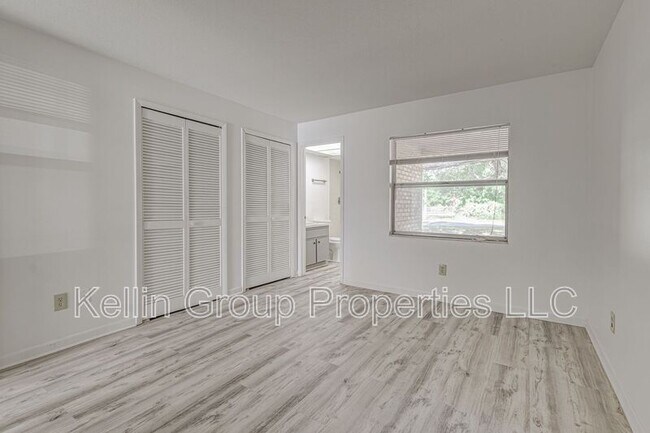 Building Photo - 401 Big Cedar Way