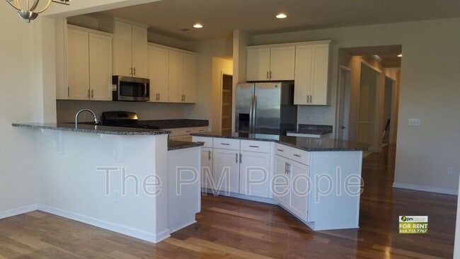 Building Photo - 3 Twinings Dr