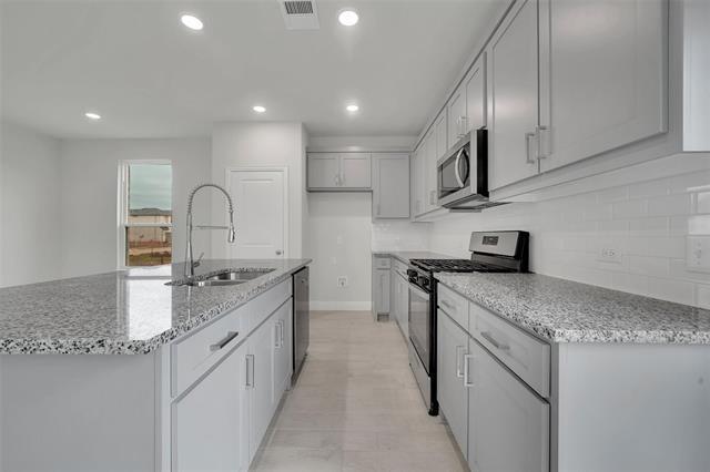 Building Photo - 3120 Cordelia Dr