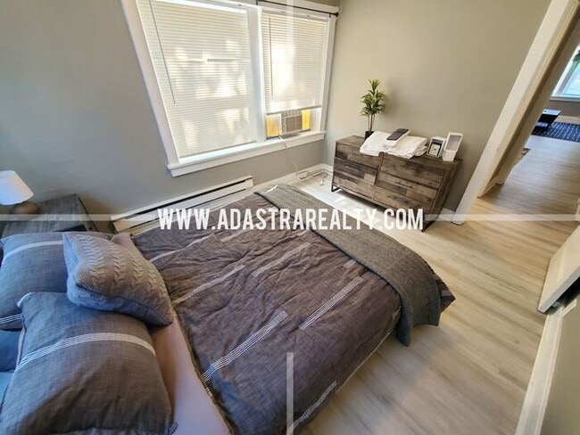 Building Photo - 1 Bedroom Apartment in Westport-Coming SOON!!