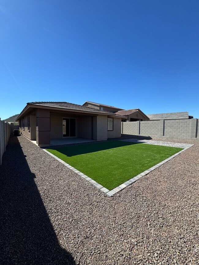 Building Photo - Brand new home in Vistancia/ $500 off move in by 11-1-2025 ***