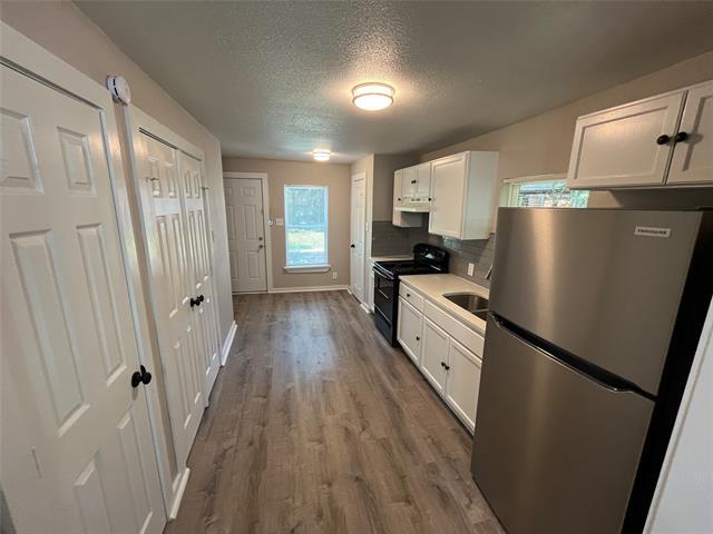Building Photo - 1138 Elmdale Pl