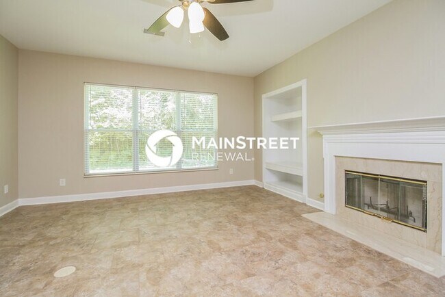 Building Photo - 4 Bedroom Pet-Friendly Home in Spring Hill...