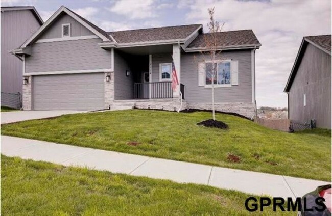 Primary Photo - For Rent!