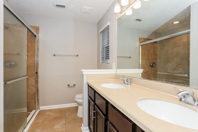 Building Photo - 4120 Grayfield Ln