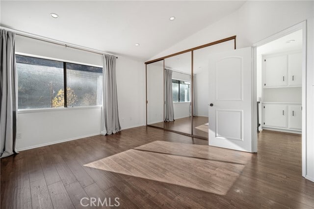 Building Photo - 5360 Las Virgenes Rd