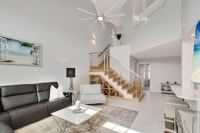 Building Photo - 205 Mainsail Cir