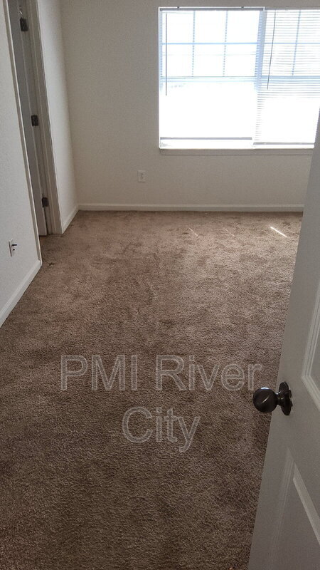 Building Photo - 8550 Argyle Business Loop