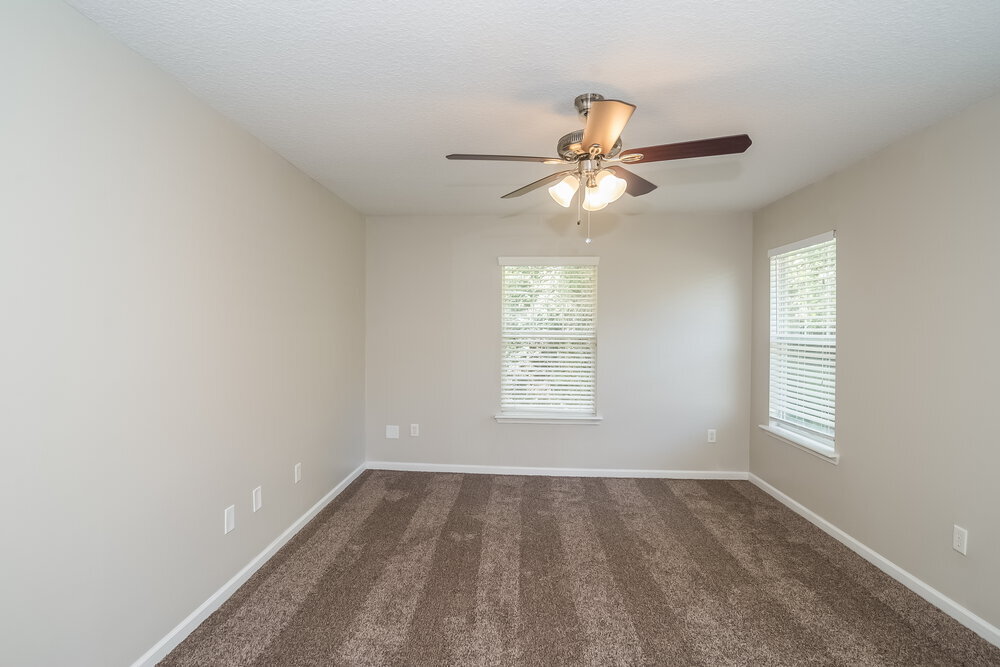 Building Photo - 14081 Bradley Cove Rd