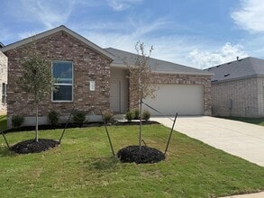 Building Photo - 261 Seven Seas Dr