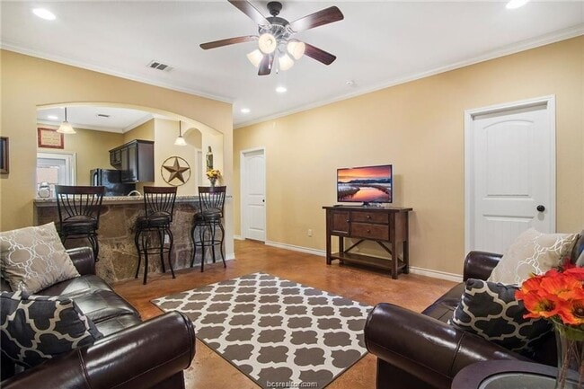 Building Photo - 120 Kimber Ln