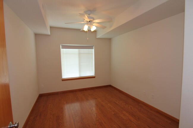 Building Photo - 4385 Berkeley Ln