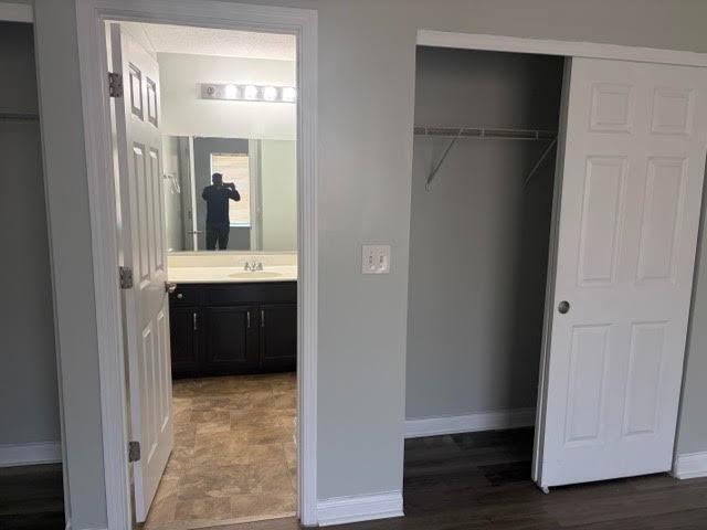 Building Photo - 7203 Taylor Rd