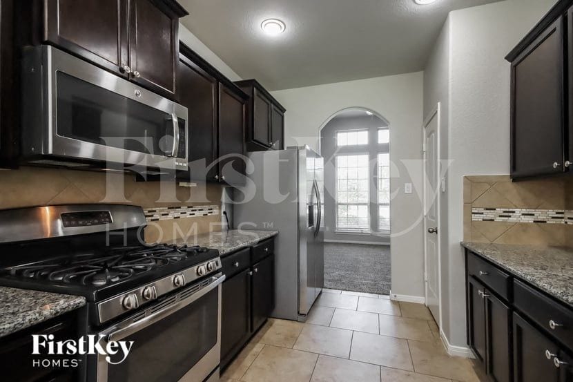 Building Photo - 18707 Antler Trails Court