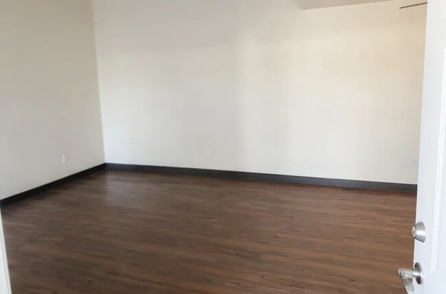 Building Photo - 32560 James Curtin Dr