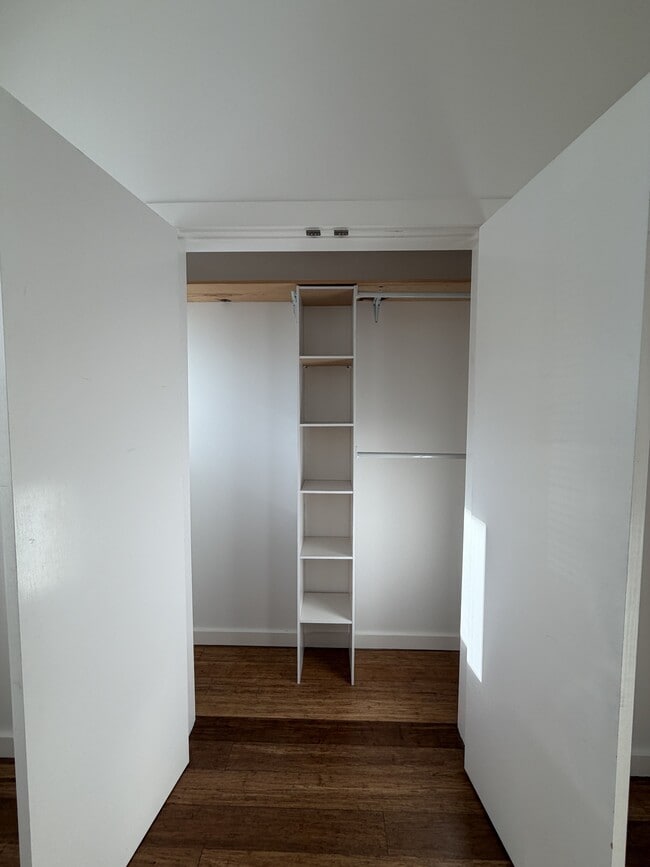 Building Photo - 1134 Foothill Blvd