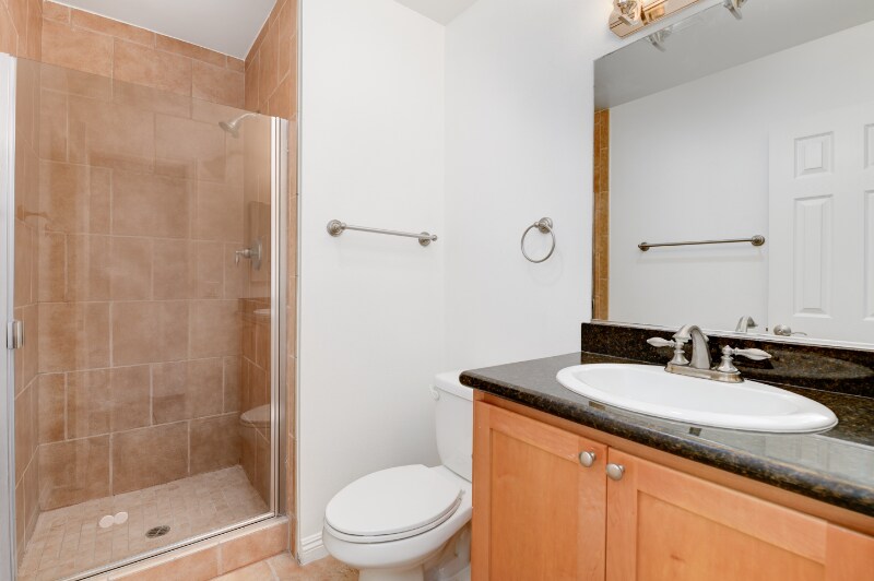 Building Photo - 5540 Lindo Paseo