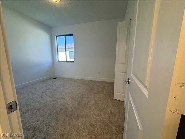 Building Photo - 5277 Marano Dr