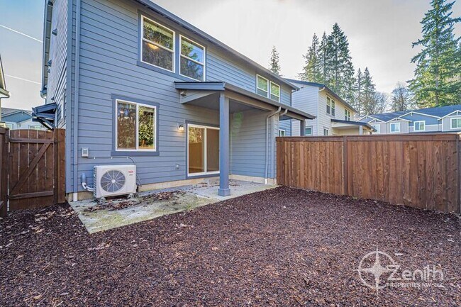 Building Photo - 2403 Trail View Ct