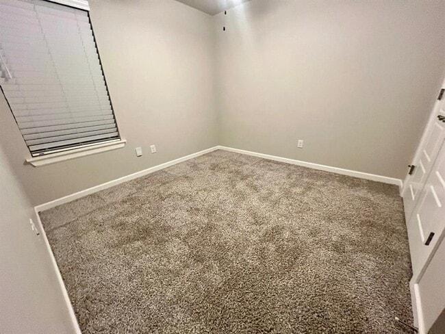 Building Photo - 4116 Palmetto Trail