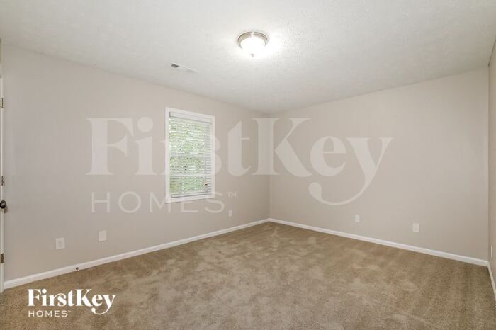 Building Photo - 3881 Berkshire Ridge Dr