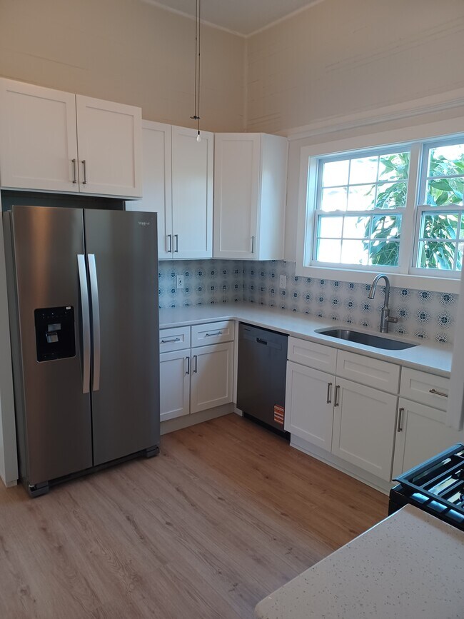 Building Photo - 2508 N Avenida Republica de Cuba