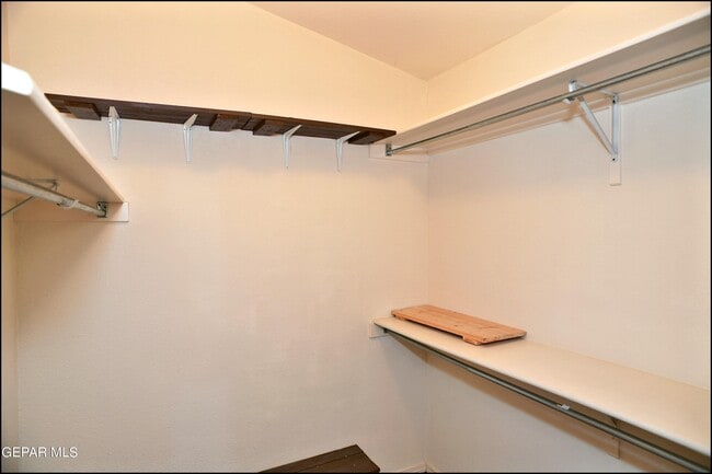 Building Photo - 3020 Tierra Mina Dr