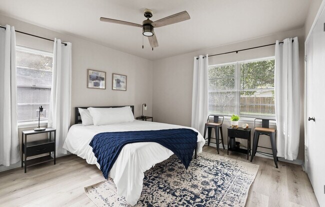 Building Photo - 4717 Edith St