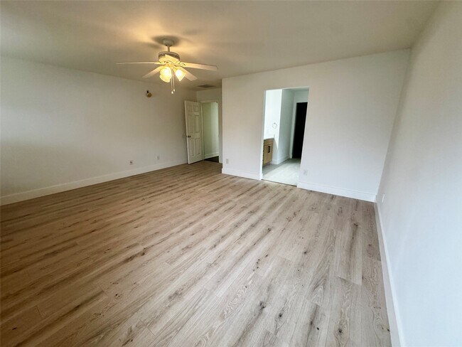 Building Photo - 19622 Sasquatch Dr