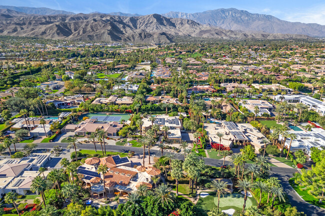 Building Photo - 40650 Desert Creek Ln