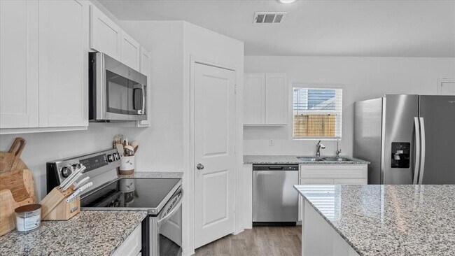 Building Photo - 16426 Valerie Marie Pl