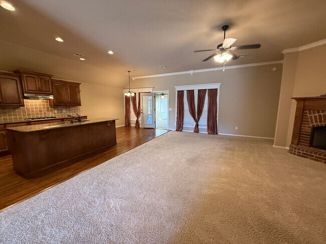 Building Photo - COMING SOON- 3 Bedroom With Whole House Generator, Bonus Room, Pet Friendly