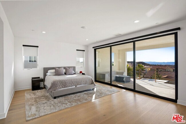 Building Photo - 20712 Deer Grass Ct