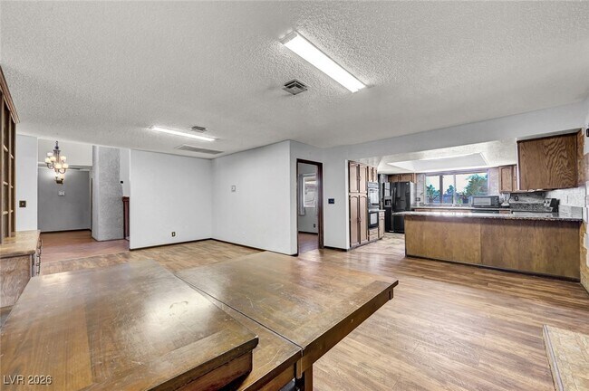 Building Photo - 6975 O'Bannon Dr