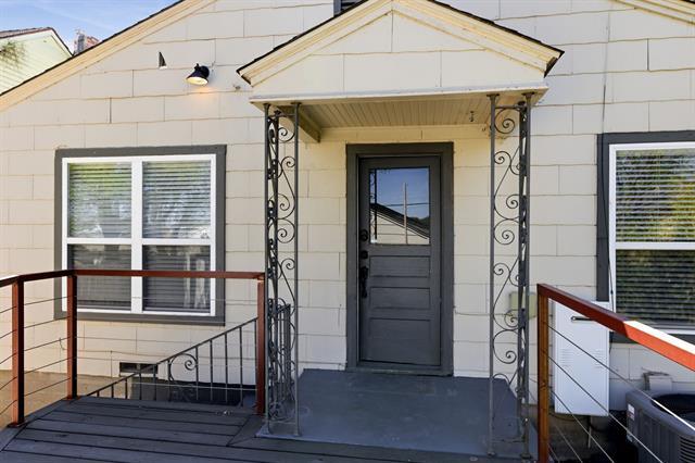 Building Photo - 4108 Locke Ave